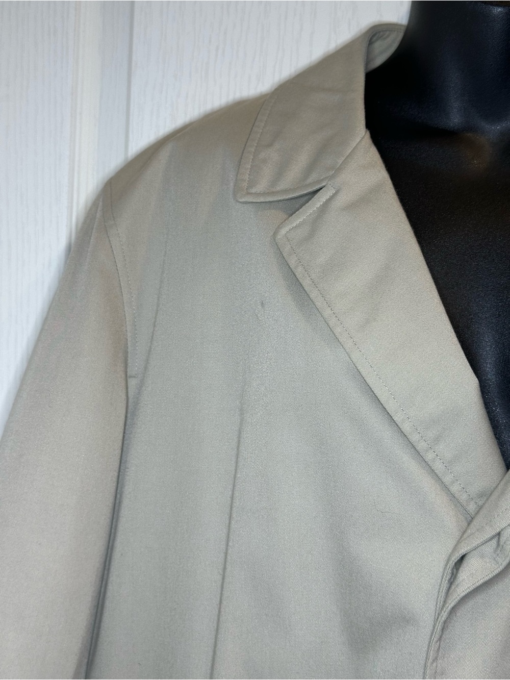 Men's Beige / khaki Trench Coat - Classic Single-Breasted faux fur lining sz 44 - Picture 15 of 15